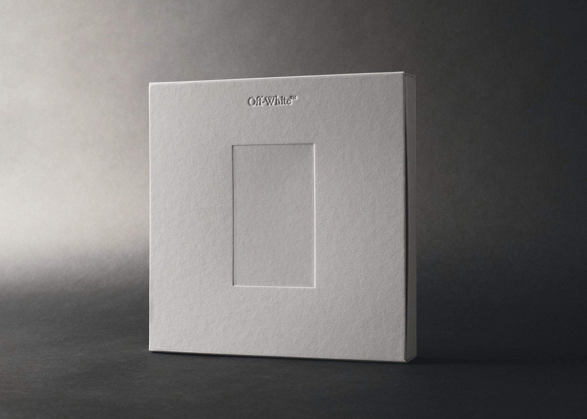 𝔅 I Studio® I Off-White™ I Lunar Delivery-4